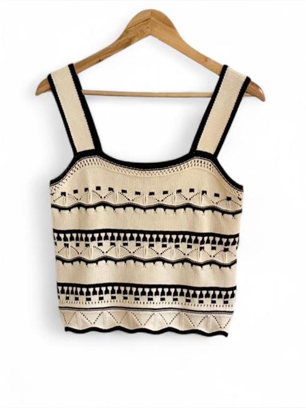 Entro Black Cream Knit Tank Top Coastal Resort Crochet Sweater Cami Small 🖤 - Picture 2 of 8
